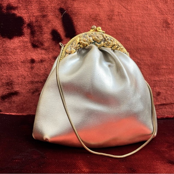 antique walborg silver leather kiss lock bag - Picture 2 of 11